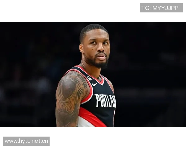 利拉德调侃能否重返大学篮球赛场再战一年引发热议 利拉德调侃能否重返大学篮球赛场再战一年引发热议