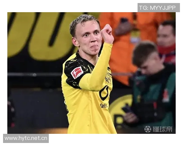 拜尔扔飞镖庆祝动作致敬斯蒂芬邦廷展现飞镖运动精神 拜尔扔飞镖庆祝动作致敬斯蒂芬邦廷展现飞镖运动精神