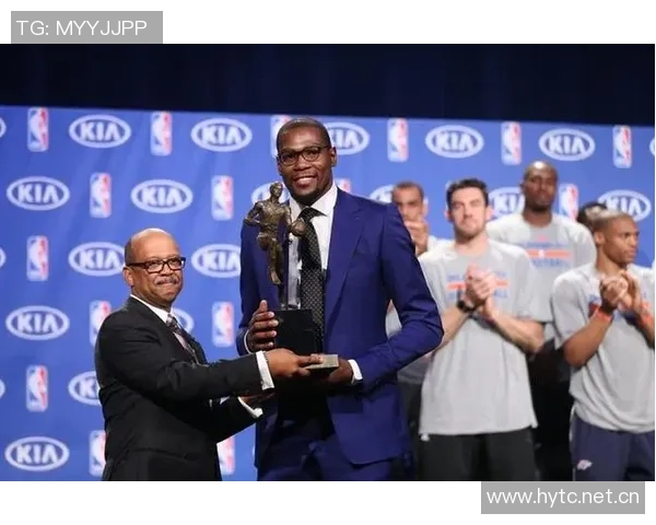 铁林：论MVP球员退役球衣的重要性以KD和KG为例