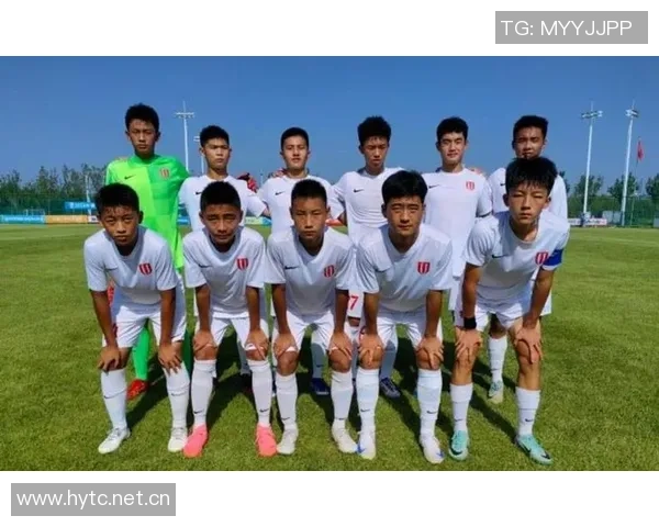 前蓉城教练认为中国足球潜力巨大关键在于找到合适的训练方法与策略