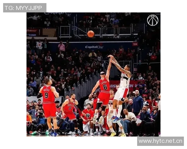 库兹马进攻表现不佳12投仅4中三分球命中率低迷仅得10分5篮板2助攻