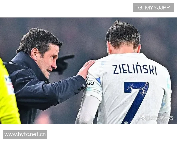 国米对帕尔马中场伯纳贝表现感兴趣已派球探考察